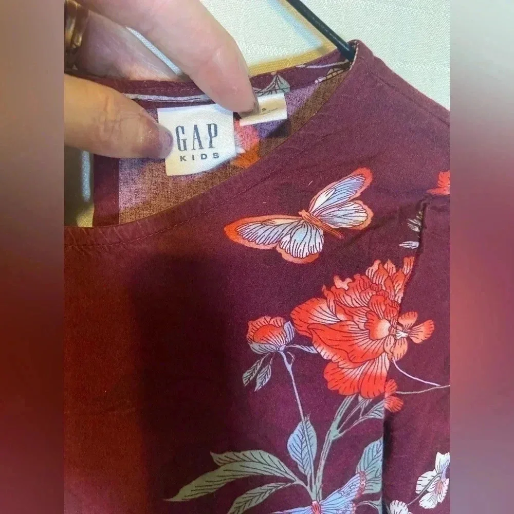 Gap kids small 6/7 maroon Red floral dress